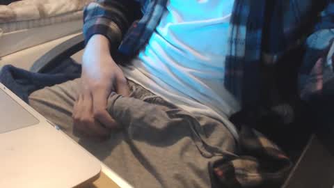 lil_j_ online show from January 16, 2026, 10:19 am