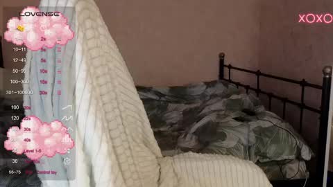 little moon online show from January 22, 2025, 1:00 pm