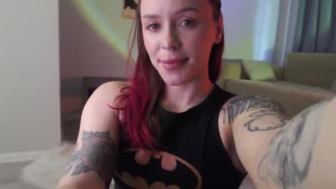 INST Lil happines s online show from October 21, 2025, 10:49 am