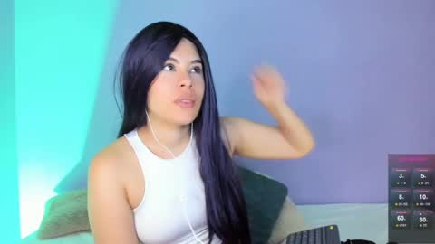 Lola online show from February 23, 2025, 5:23 am