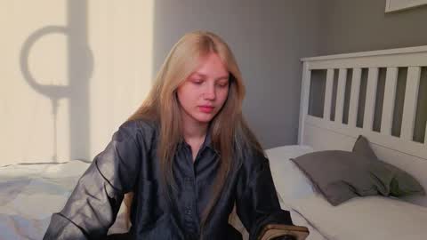 Emma online show from October 15, 2025, 10:04 am