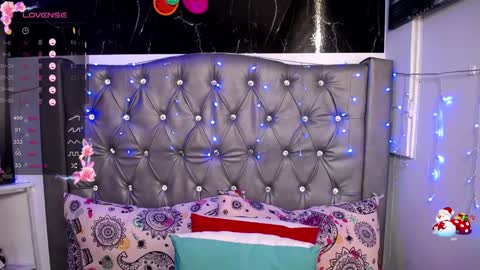   online show from December 27, 2024, 5:26 pm