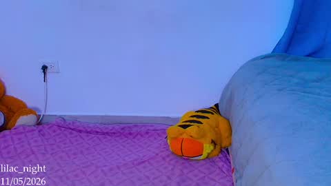 Snapshot of lilac_night chatting on May 11, 2026, 5:21 pm Jen online show from May 11, 2026, 5:21 pm