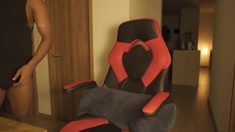 Dante online show from December 1, 2025, 3:44 am