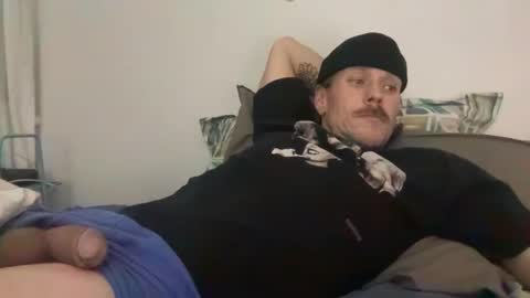 lildeer1980 online show from December 7, 2024, 3:58 am