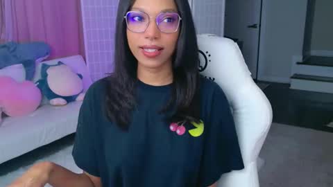 evie online show from March 28, 2026, 1:49 am