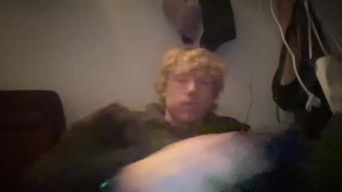 lilginge1 online show from January 5, 2025, 11:12 pm