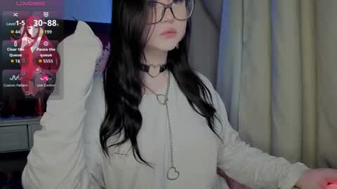 Nika and Lori online show from March 26, 2026, 7:58 am