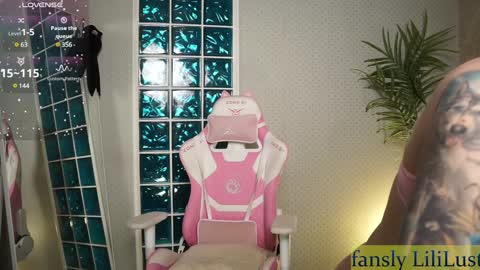 Lili online show from January 28, 2025, 11:17 am