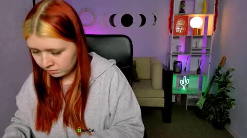 Snapshot of lili_blake_ chatting on March 18, 2026, 1:14 pm Lili online show from March 18, 2026, 1:14 pm