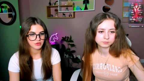 Snapshot of lili_blake_ chatting on March 26, 2026, 7:08 pm Lili online show from March 26, 2026, 7:08 pm