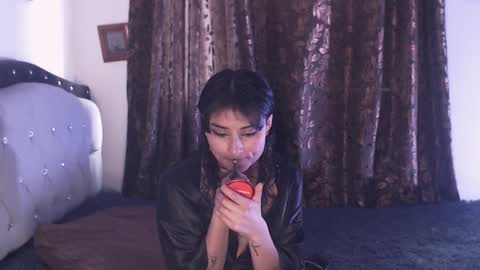 lili_clan11 online show from January 9, 2026, 6:10 pm