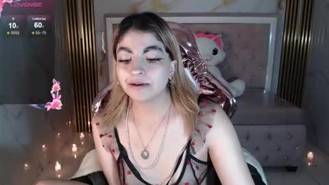 Lili online show from September 16, 2025, 3:51 am