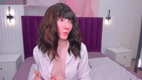 Lilli  follow me kiss online show from March 12, 2025, 8:51 am