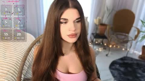 Lilit online show from April 4, 2026, 5:06 am