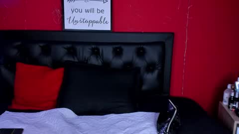 lili Matheus69 online show from October 7, 2025, 6:21 am