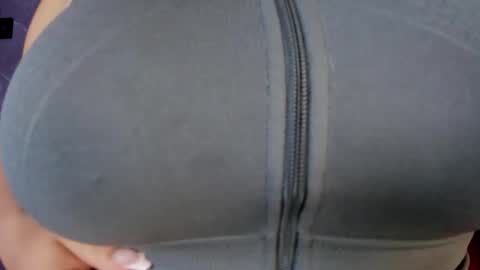 Lili  online show from March 26, 2026, 7:30 pm