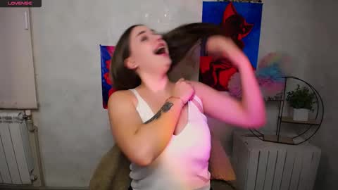 Liliana online show from November 5, 2025, 11:10 am