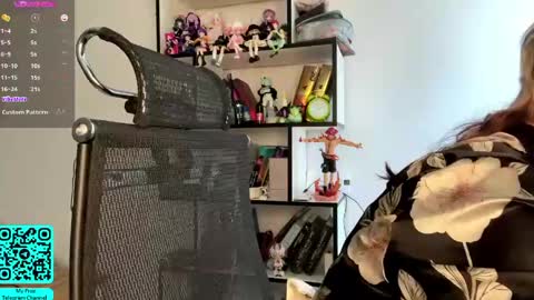 Lilian online show from April 15, 2026, 7:15 am