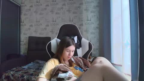 liliawoolf online show from April 17, 2026, 6:27 am