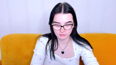 Snapshot of lilibethxx chatting on December 8, 2024, 4:25 am lilibethxx online show from December 8, 2024, 4:25 am