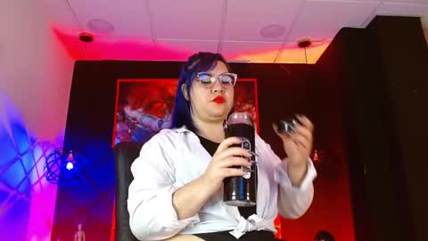 LILIH online show from September 23, 2025, 11:57 am