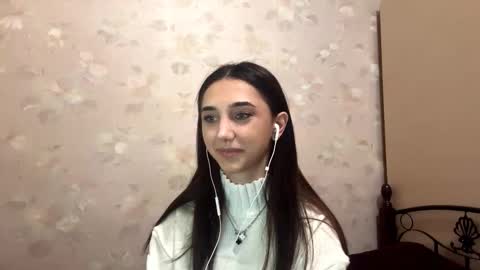 Snapshot of lilihalvorsen chatting on October 10, 2025, 10:20 pm Lina online show from October 10, 2025, 10:20 pm