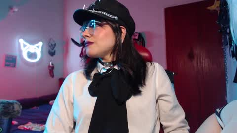 Molly online show from January 31, 2025, 1:43 am