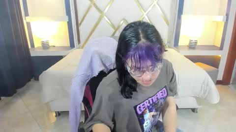 lilith  online show from February 20, 2026, 11:43 am