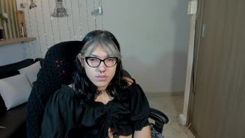 lilith  online show from May 30, 2026, 11:51 am