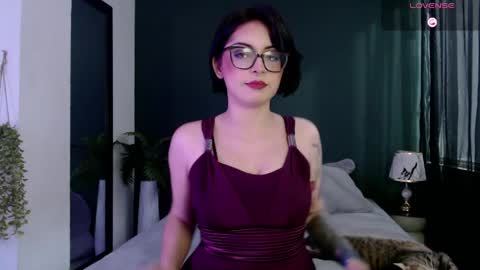 lilith online show from April 8, 2026, 11:48 pm