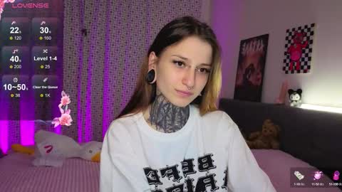 lilith_poison online show from October 11, 2025, 6:06 pm