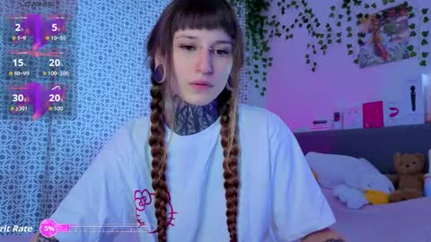 lilith_poison online show from June 6, 2026, 6:12 pm