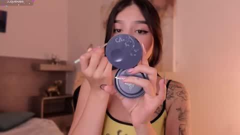 lilith_sage_ online show from February 17, 2025, 11:34 am