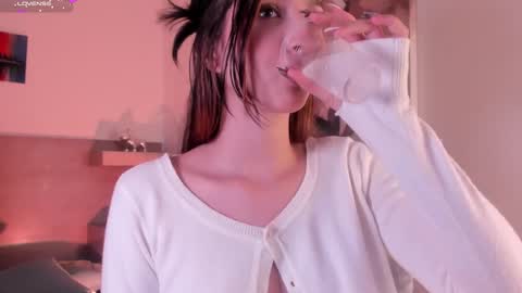 lilith_sage_ online show from February 24, 2025, 11:43 am