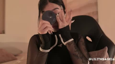 lilith_sage_ online show from September 16, 2025, 11:55 am