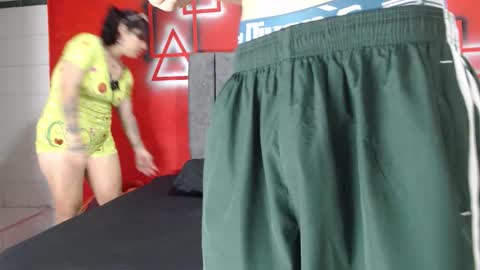 lilith_santiago_sex online show from November 8, 2025, 2:01 am