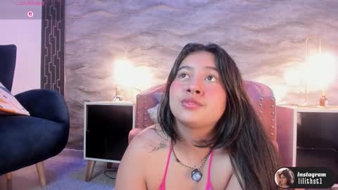 lilithcb_ online show from November 13, 2025, 9:47 pm