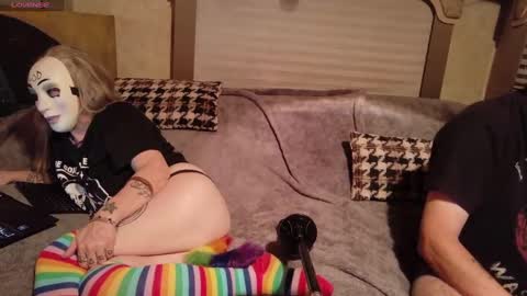 Snapshot of lilithjamiez chatting on October 5, 2025, 1:37 am LilithJamiez online show from October 5, 2025, 1:37 am