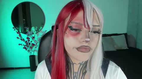 Lilith online show from September 25, 2025, 4:05 am