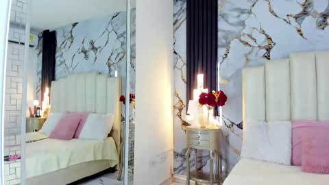 Lilith  online show from September 24, 2025, 5:44 am