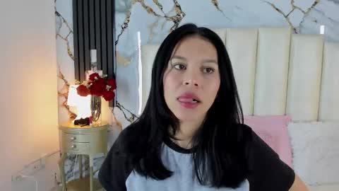 Lilith  online show from March 27, 2026, 5:13 am