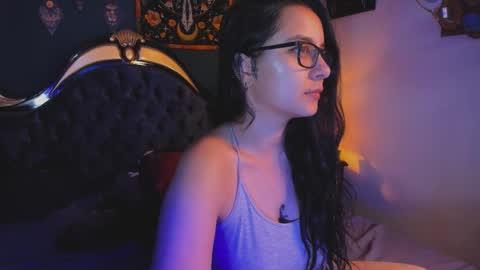 lilithmystic01 online show from October 17, 2025, 10:51 am