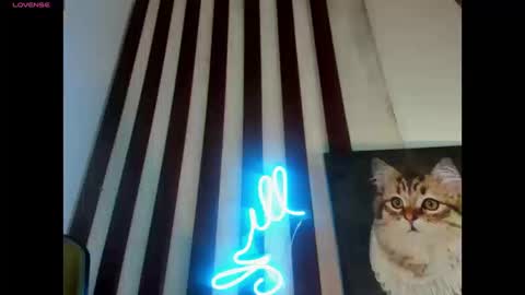 lilithsabeth online show from September 19, 2025, 9:04 pm