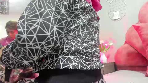 lilithsmith__ online show from February 11, 2025, 11:10 am