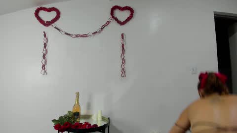 lilithsmith__ online show from February 14, 2025, 11:42 am