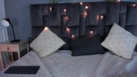 lilithsmith__ online show from February 27, 2026, 11:32 am