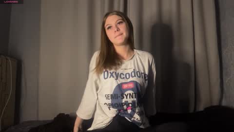 Karyn online show from February 15, 2026, 2:36 pm