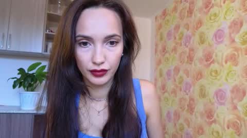 Lillian online show from September 12, 2025, 4:12 am