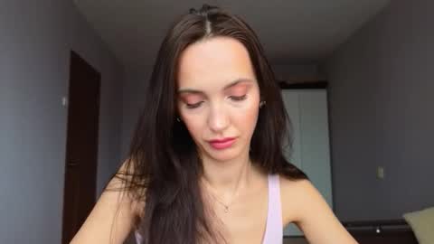 Lillian online show from January 13, 2026, 7:46 am